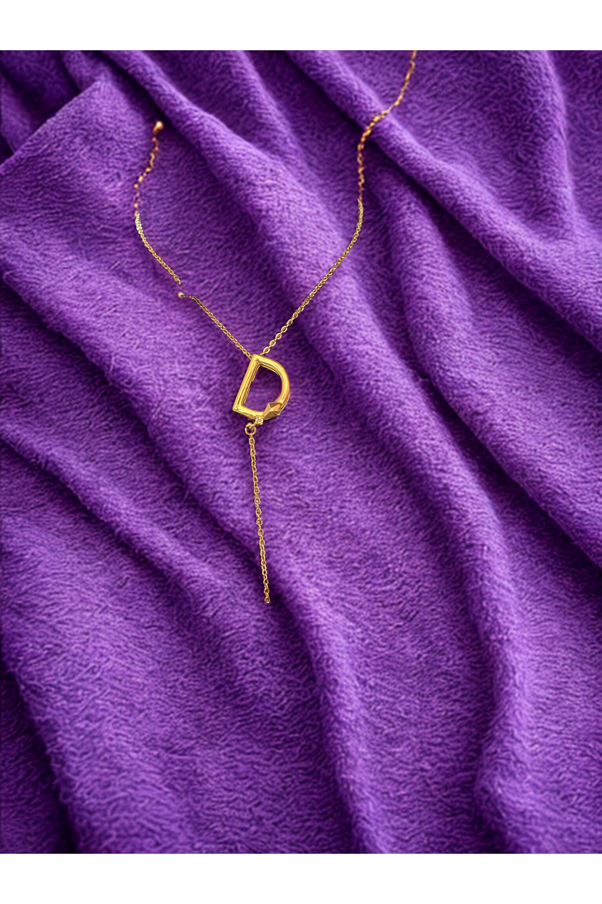 D Harfli Gold Çelik Kolye