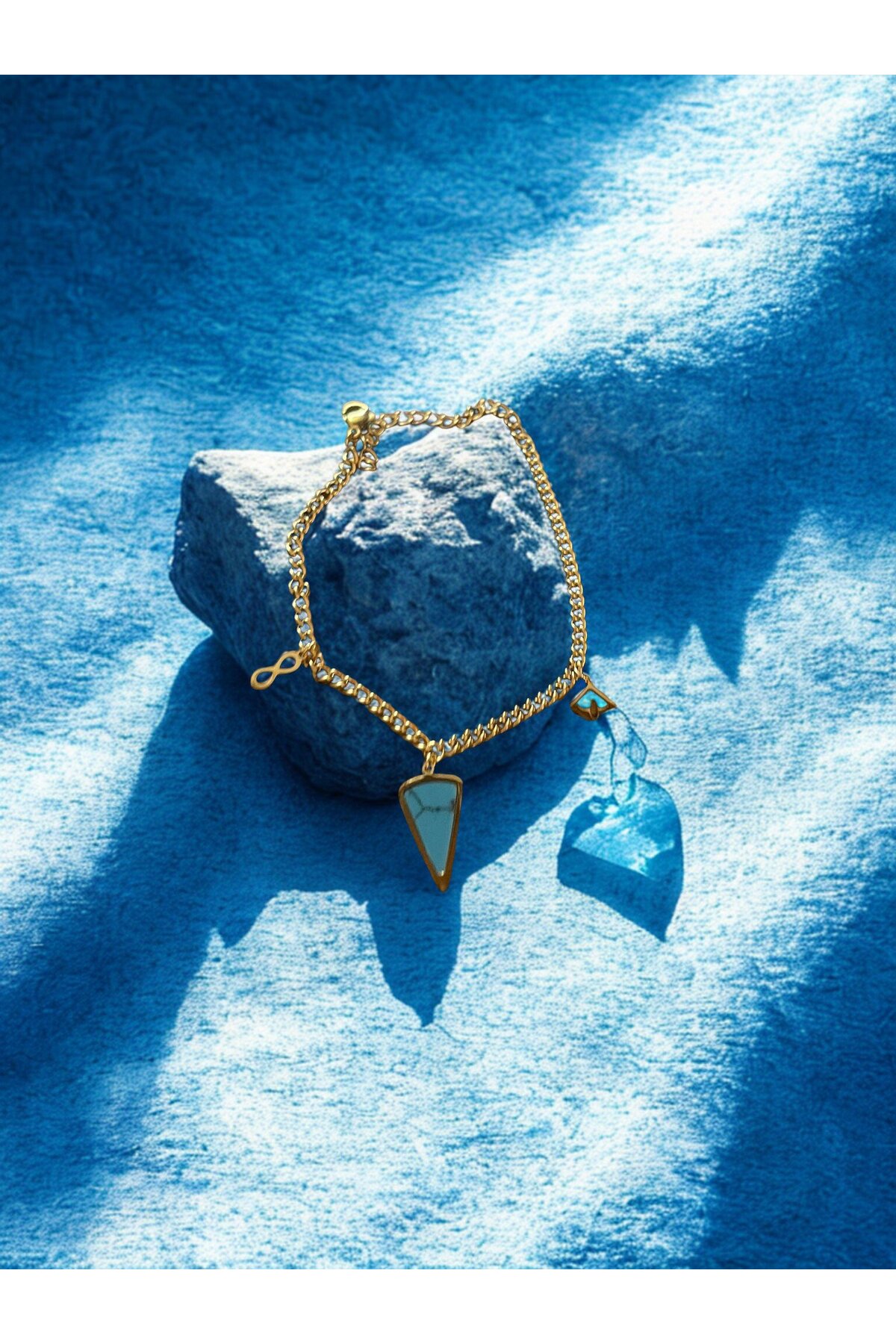 Mavi Taşlı Gold Renk Çelik Bileklik