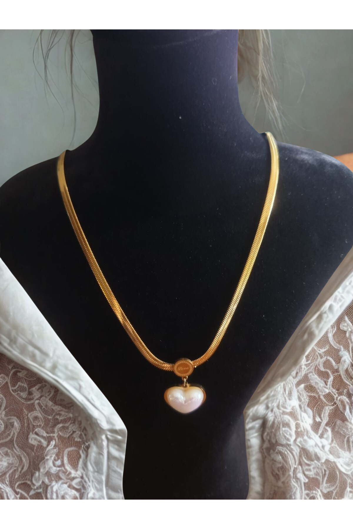 İtalyan Zincir Taşlı Kalpli Gold Çelik Kolye