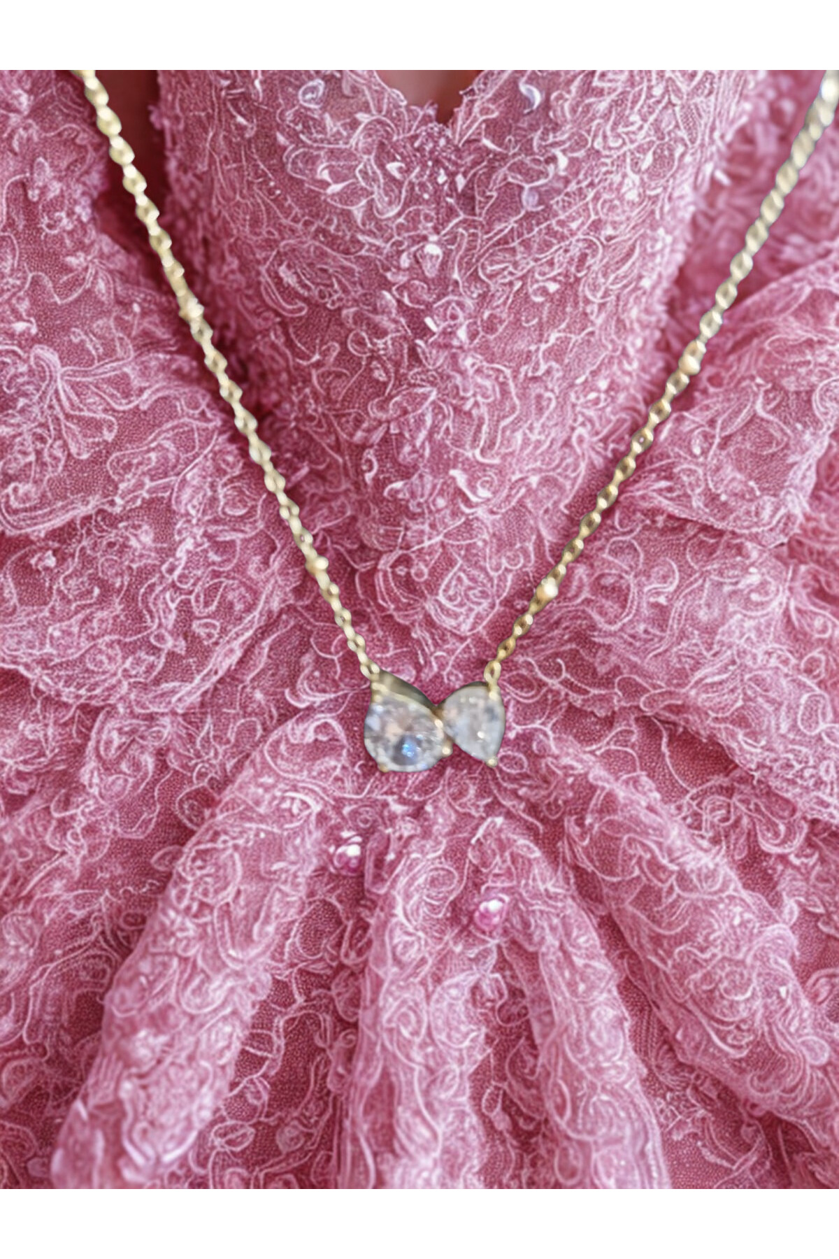 Fiyonk Taşli Çelik Kolye