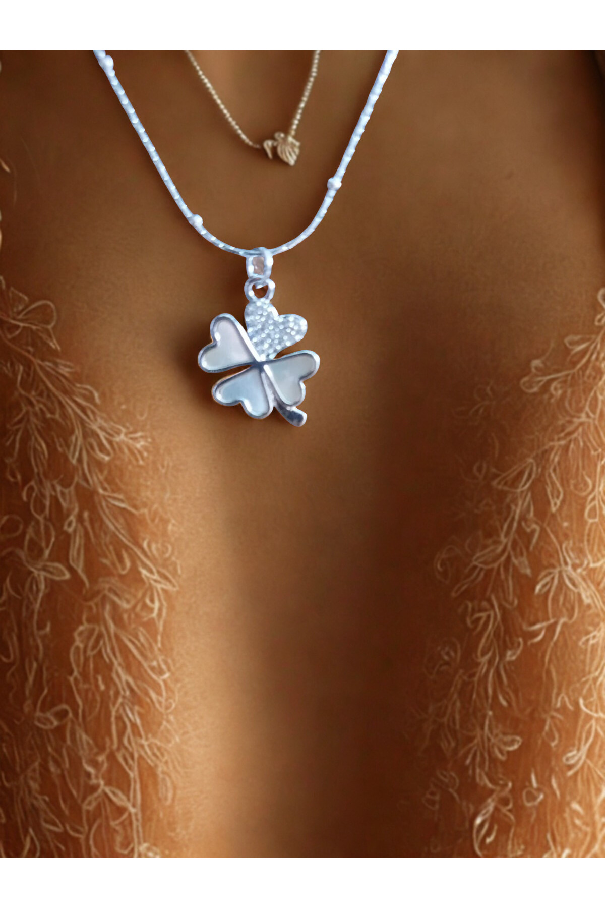 Dört Yaprakli Yonca Çelik Kolye