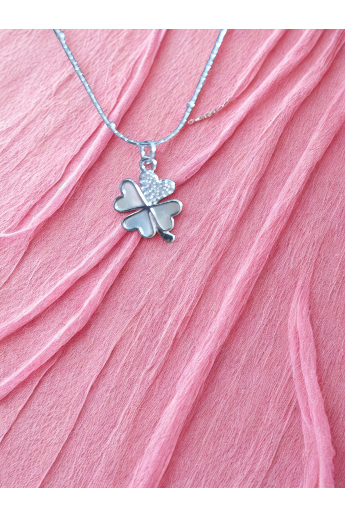 Dört Yaprakli Yonca Çelik Kolye