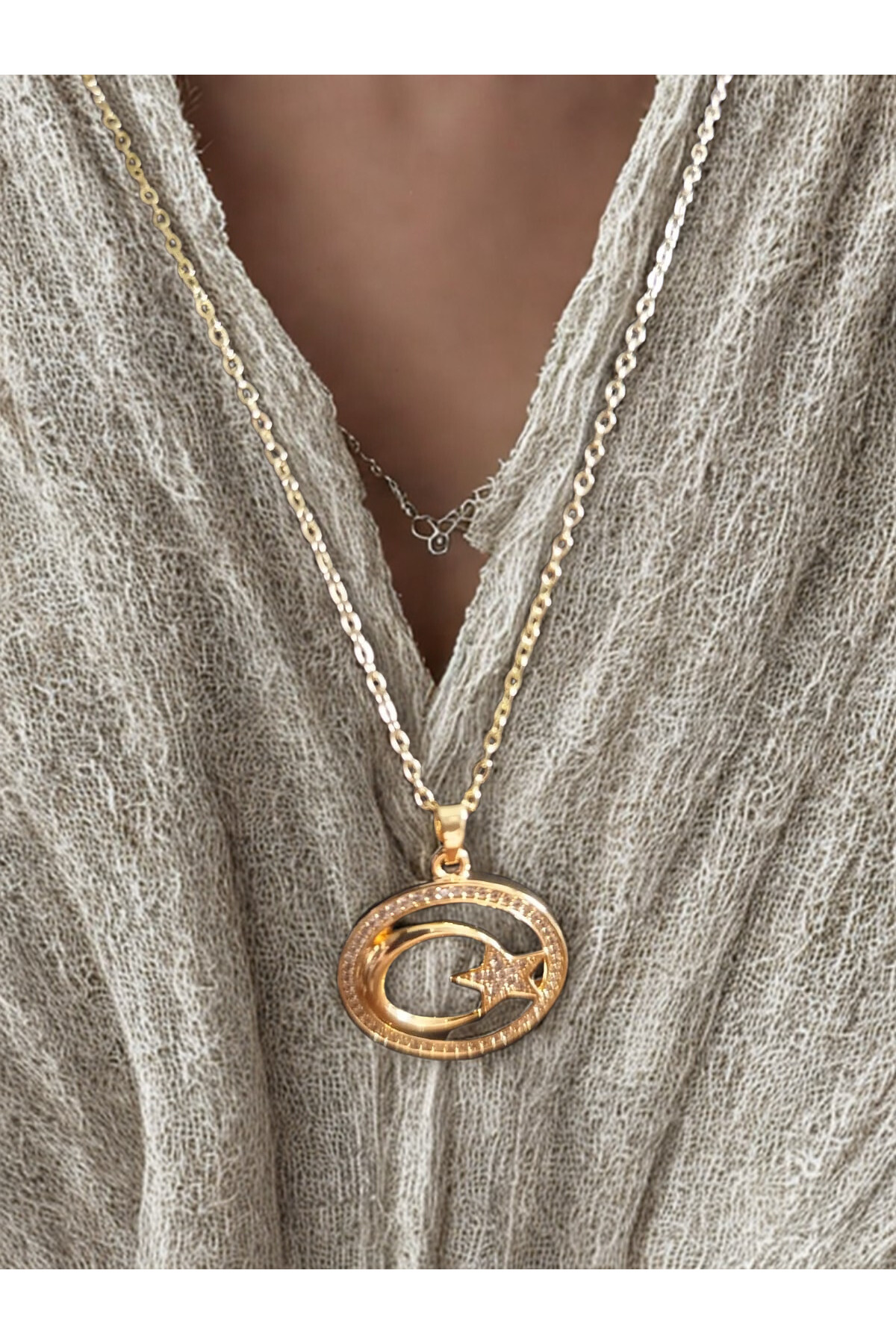 Ay Yıldızlı Gold Çelik Kolye